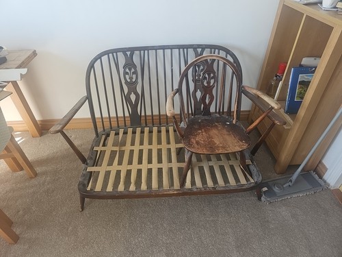 Ercol seater windsor settee - 2,