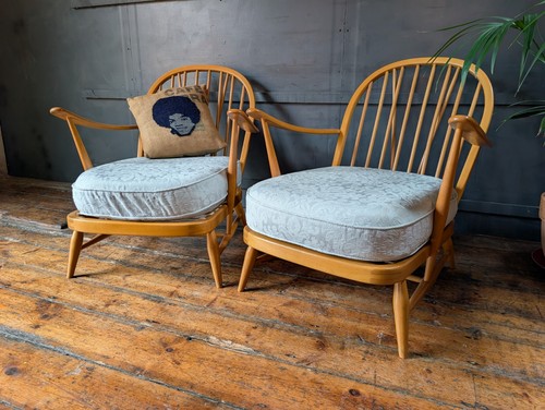 Pair mid century - mid,